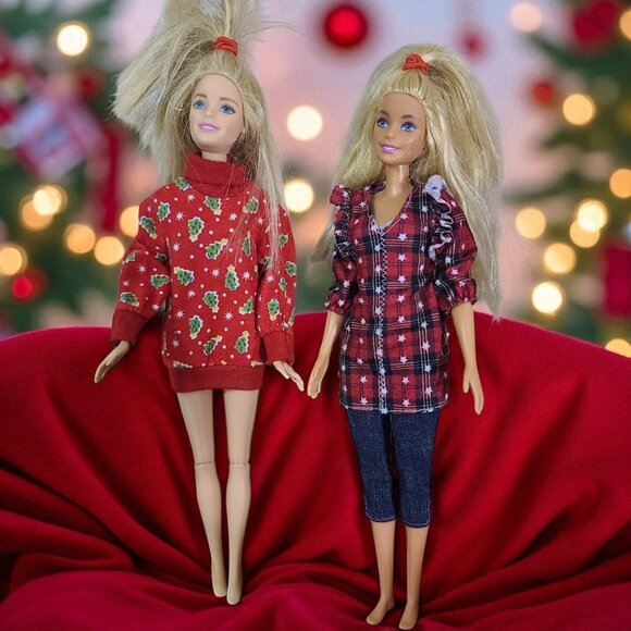 Christmas Time Barbies Red and Blue Fashion Dolls - Picture 3 of 12